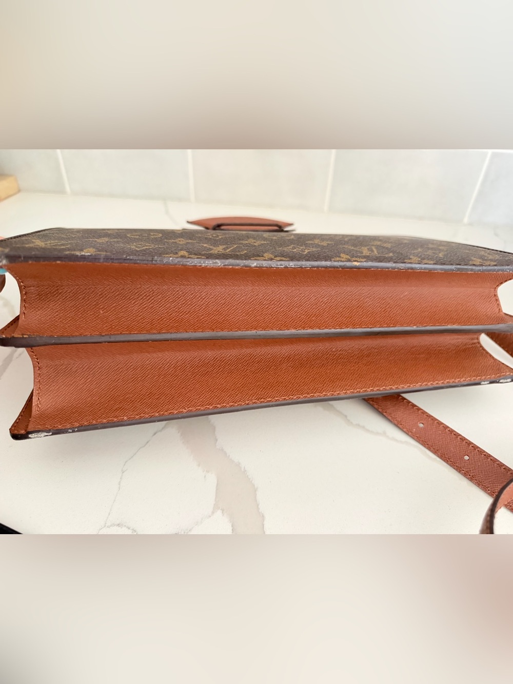 Louis Vuitton Monogram Courcelles Purse - Picture 8 of 9